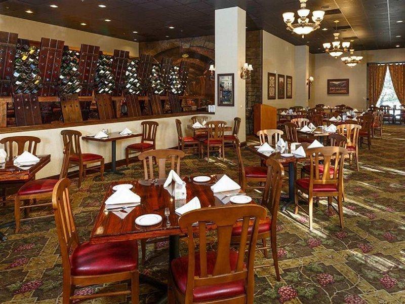 סנטה אנה Hotel Zessa Orange County Airport, A Doubletree By Hilton מראה חיצוני תמונה